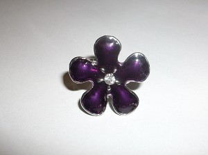 Bague réglable métal argenté fleur violet Strass